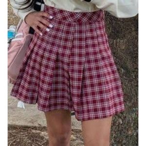 NWT H&M Divided Plaid Pleated Mini Skirt